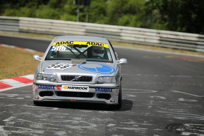 05RCN19_246.jpg