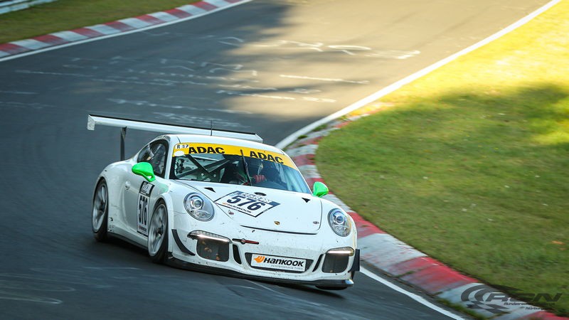09rcn16_24148.jpg