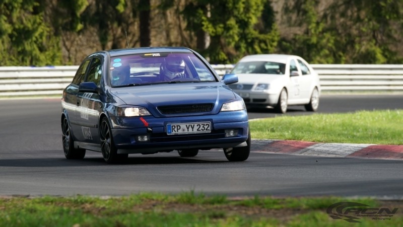 01glp18_2850.jpg