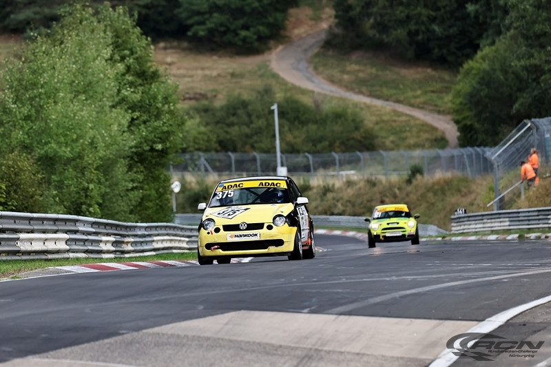 06RCN26_28010.jpg